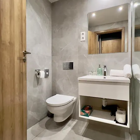 Apex Apartman